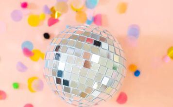 Como fazer um Globo de Discoteca baratinho
