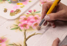 Aprenda quais são os Pincéis Para Pintura em Tecido Mais Usados