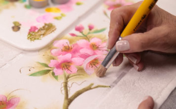 Aprenda quais são os Pincéis Para Pintura em Tecido Mais Usados